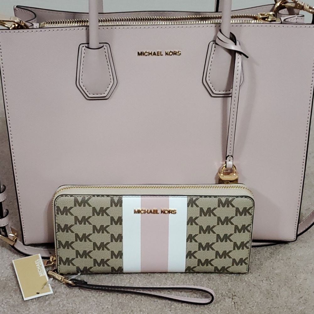 MK Wallet - Picture 5 of 6